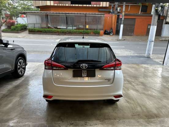 TOYOTA-YARIS-1.5 16V FLEX XS CONNECT MULTIDRIVE TOYOTA-YARIS-2022