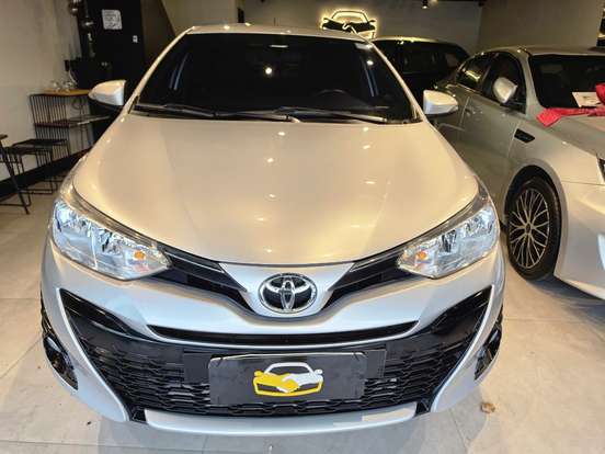 TOYOTA-YARIS-1.5 16V FLEX XS MULTIDRIVE TOYOTA-YARIS-2019