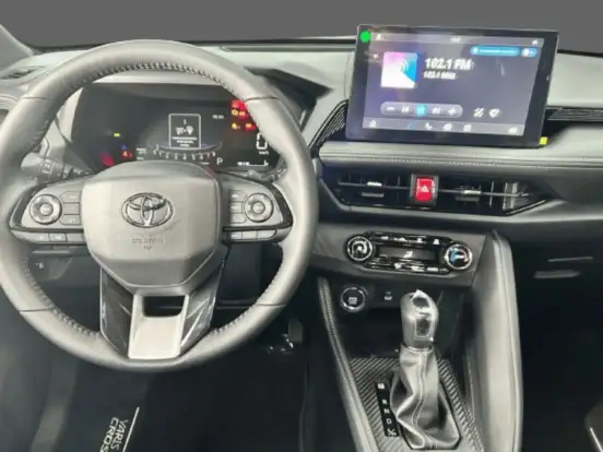 TOYOTA-YARIS CROSS-2026