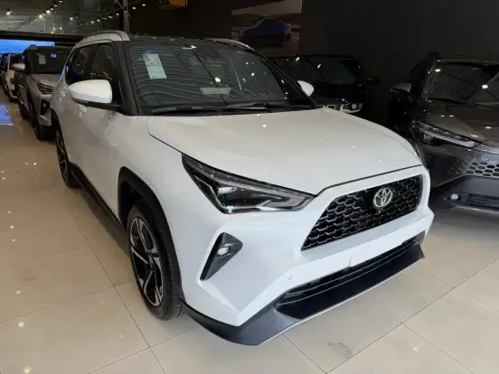 TOYOTA-YARIS CROSS-2026