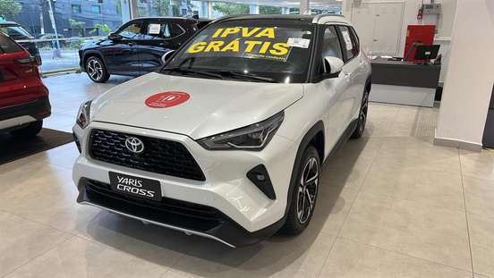 TOYOTA-YARIS CROSS-2026