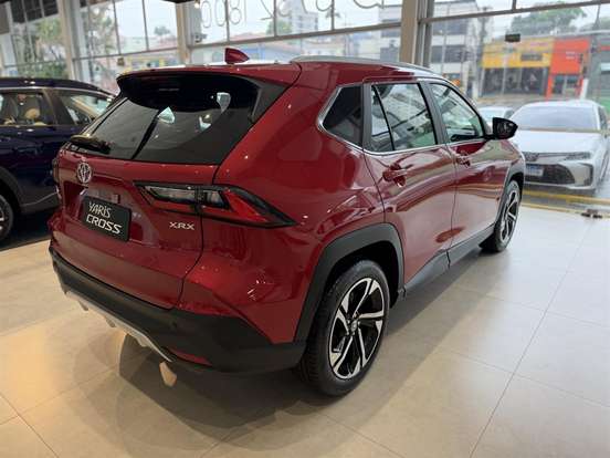TOYOTA-YARIS CROSS-2026