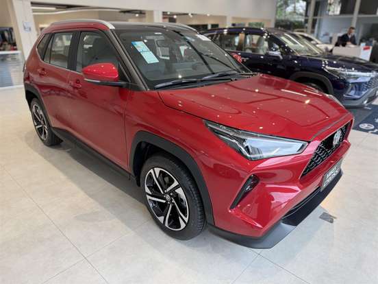 TOYOTA-YARIS CROSS-2026