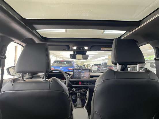 TOYOTA-YARIS CROSS-2026