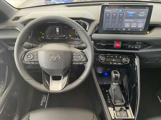TOYOTA-YARIS CROSS-2026