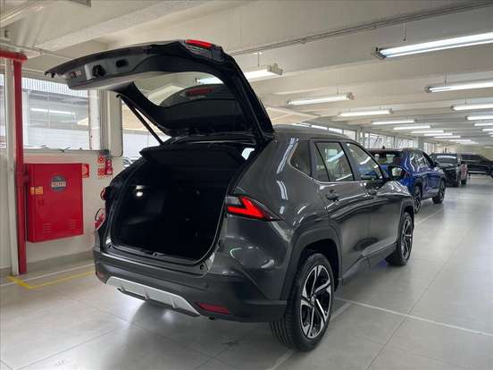 TOYOTA-YARIS CROSS-2026