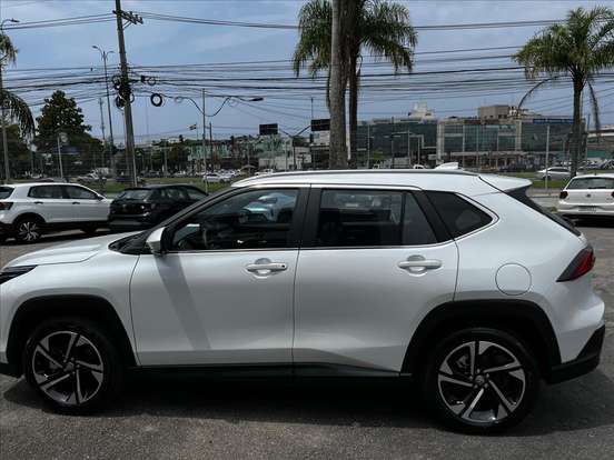 TOYOTA-YARIS CROSS-2026