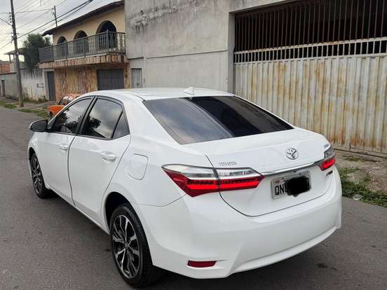 TOYOTA-COROLLA-1.8 GLI 16V FLEX 4P AUTOMÁTICO TOYOTA-COROLLA-2018