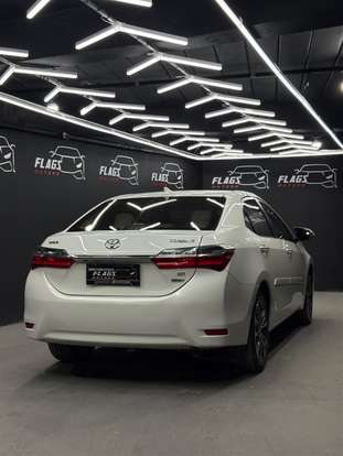 TOYOTA-COROLLA-2017
