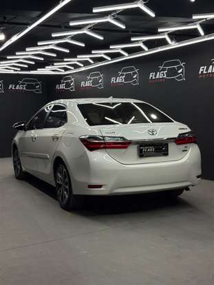 TOYOTA-COROLLA-2017