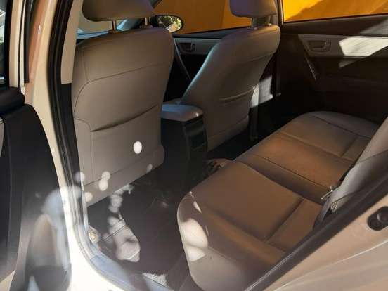 TOYOTA-COROLLA-2.0 XEI 16V FLEX 4P AUTOMÁTICO TOYOTA-COROLLA-2015