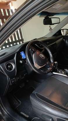 TOYOTA-COROLLA-2019