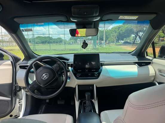 TOYOTA-COROLLA CROSS-2023