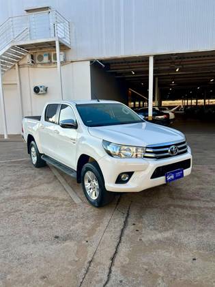 TOYOTA HILUX 2.7 SR 4X2 CD 16V FLEX 4P MANUAL