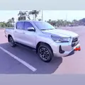 TOYOTA HILUX 2.8 D-4D TURBO DIESEL CD SRX 4X4 AUTOMÁTICO TOYOTA HILUX 2.8 D-4D TURBO DIESEL CD SRX 4X4 AUTOMÁTICO