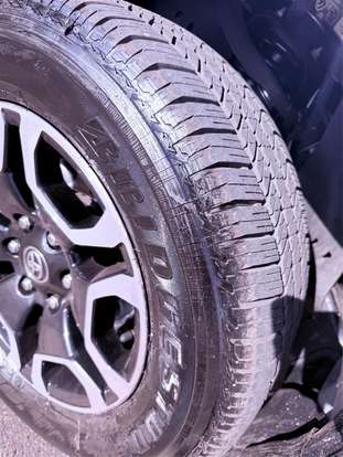 TOYOTA-HILUX-2024