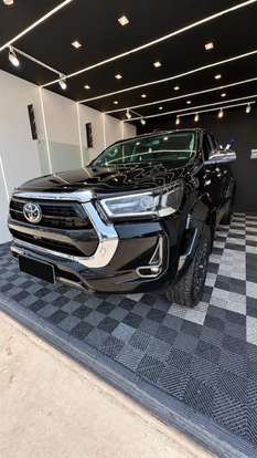 TOYOTA-HILUX-2024