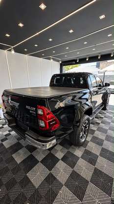 TOYOTA-HILUX-2024