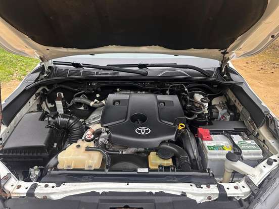 TOYOTA-HILUX-2.8 SR CHALLENGE 4X4 CD 16V DIESEL 4P AUTOMÁTICO TOYOTA-HILUX-2018
