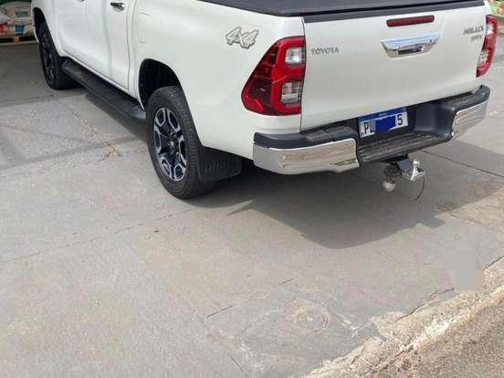 TOYOTA-HILUX-2.8 SRX 4X4 CD 16V DIESEL 4P AUTOMÁTICO TOYOTA-HILUX-2019