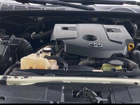 TOYOTA-HILUX-2.8 SRX 4X4 CD 16V DIESEL 4P AUTOMÁTICO TOYOTA-HILUX-2019