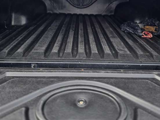TOYOTA-HILUX-3.0 SRV 4X4 CD 16V TURBO INTERCOOLER DIESEL 4P AUTOMÁTICO TOYOTA-HILUX-2011
