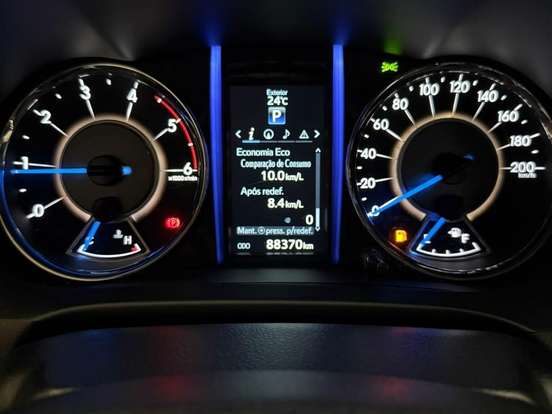 TOYOTA-HILUX SW4-2.8 SRX 4X4 7 LUGARES 16V TURBO INTERCOOLER DIESEL 4P AUTOMÁTICO TOYOTA-HILUX SW4-2019