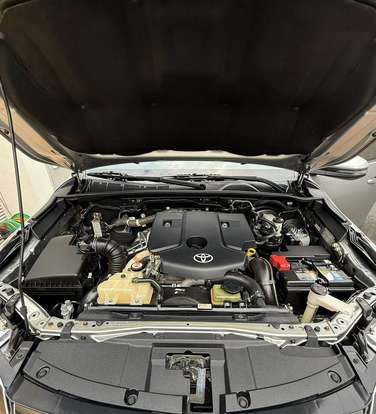 TOYOTA-HILUX SW4-2019