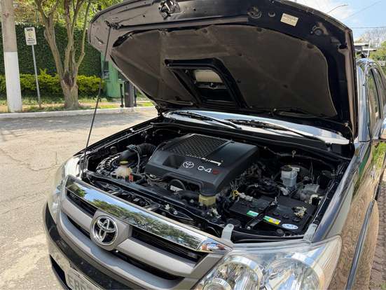 TOYOTA-HILUX SW4-2008