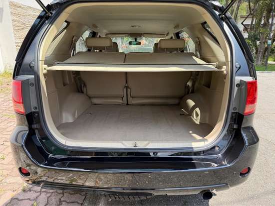 TOYOTA-HILUX SW4-2008
