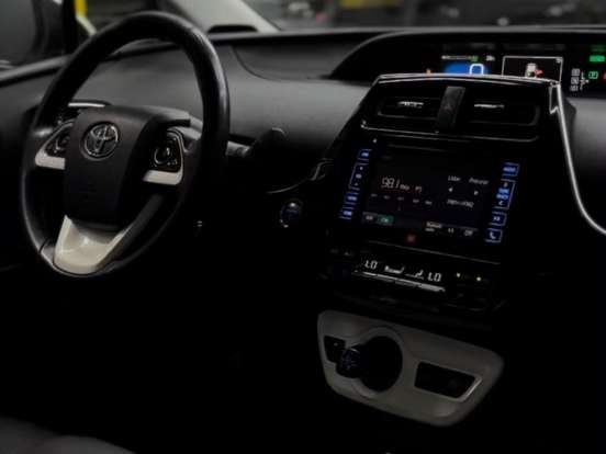 TOYOTA-PRIUS-1.8 16V HÍBRIDO 4P AUTOMÁTICO TOYOTA-PRIUS-2017