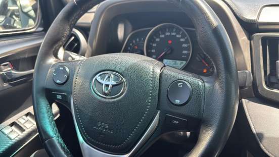 TOYOTA-RAV4-2014