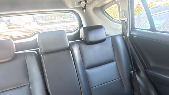 TOYOTA-RAV4-2014