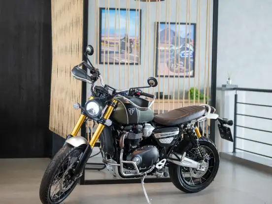 TRIUMPH-BONNEVILLE SCRAMBLER 1200 XE-2022