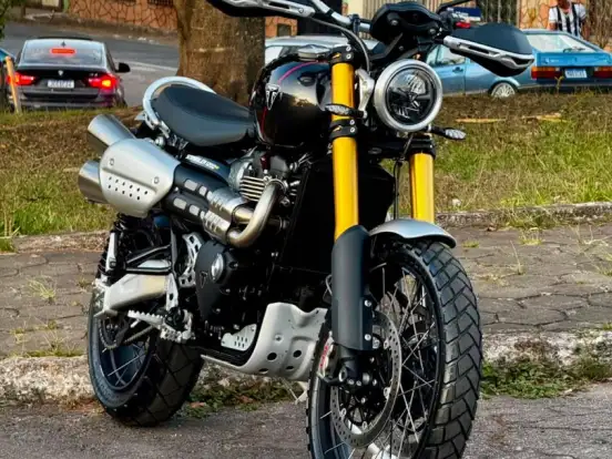 TRIUMPH-BONNEVILLE SCRAMBLER 1200 XE TRIUMPH-BONNEVILLE SCRAMBLER 1200 XE-2025