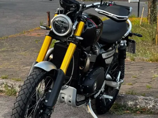 TRIUMPH-BONNEVILLE SCRAMBLER 1200 XE TRIUMPH-BONNEVILLE SCRAMBLER 1200 XE-2025