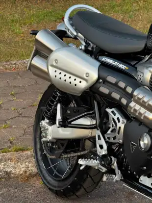 TRIUMPH-BONNEVILLE SCRAMBLER 1200 XE-2025