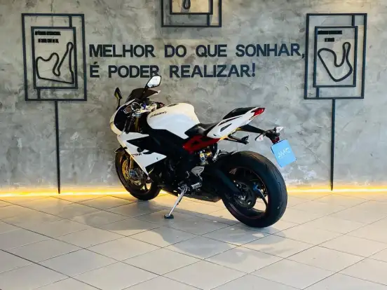TRIUMPH-DAYTONA 675 ABS TRIUMPH-DAYTONA 675 ABS-2014