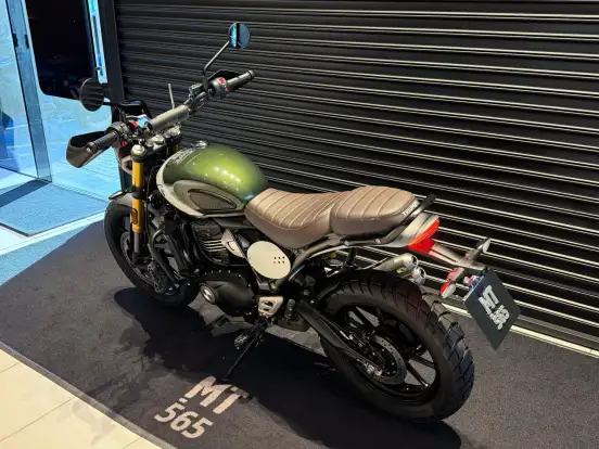 TRIUMPH-SCRAMBLER 400 X-2025