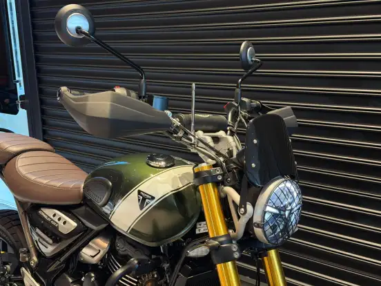 TRIUMPH-SCRAMBLER 400 X-2025