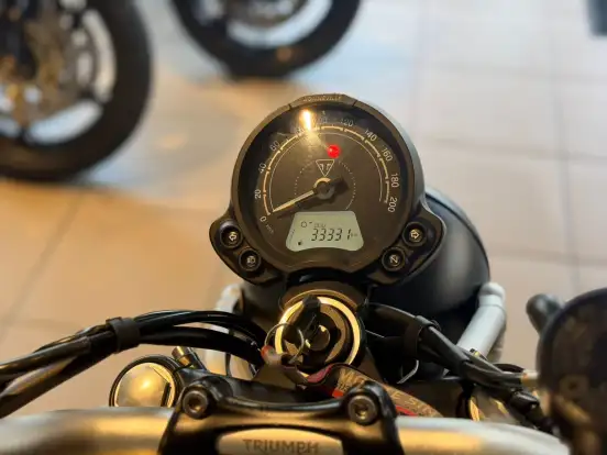 TRIUMPH-STREET SCRAMBLER TRIUMPH-STREET SCRAMBLER-2019