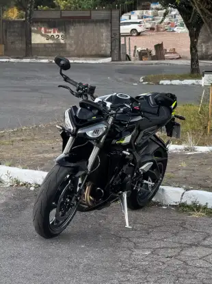 TRIUMPH-STREET TRIPLE RS ABS TRIUMPH-STREET TRIPLE RS ABS-2025