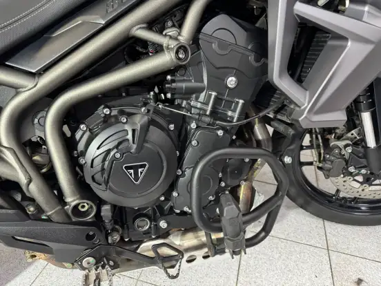 TRIUMPH-TIGER 800 XRX TRIUMPH-TIGER 800 XRX-2016