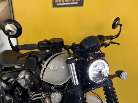 TRIUMPH-BONNEVILLE BOBBER 1200 TRIUMPH-BONNEVILLE BOBBER 1200-2024