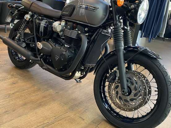 TRIUMPH-BONNEVILLE T120 BLACK 1200 TRIUMPH-BONNEVILLE T120 BLACK 1200-2025
