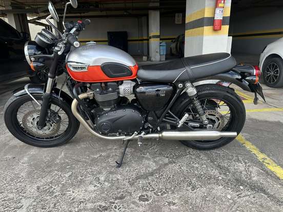 TRIUMPH-BONNEVILLE T100 900 TRIUMPH-BONNEVILLE T100 900-2024