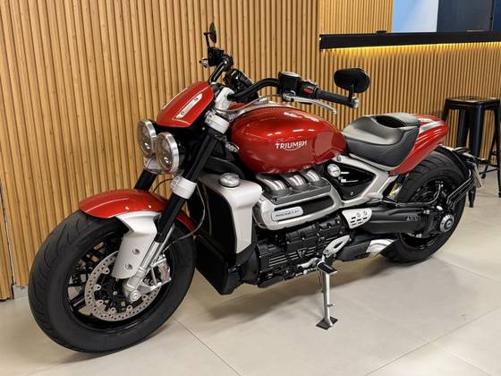 TRIUMPH ROCKET III R 