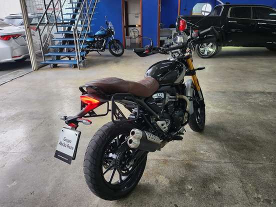 TRIUMPH-SCRAMBLER 400 X-2024