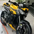 TRIUMPH STREET TRIPLE RS ABS TRIUMPH STREET TRIPLE RS ABS