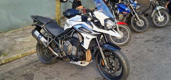 TRIUMPH-TIGER 1200 XCX-2020